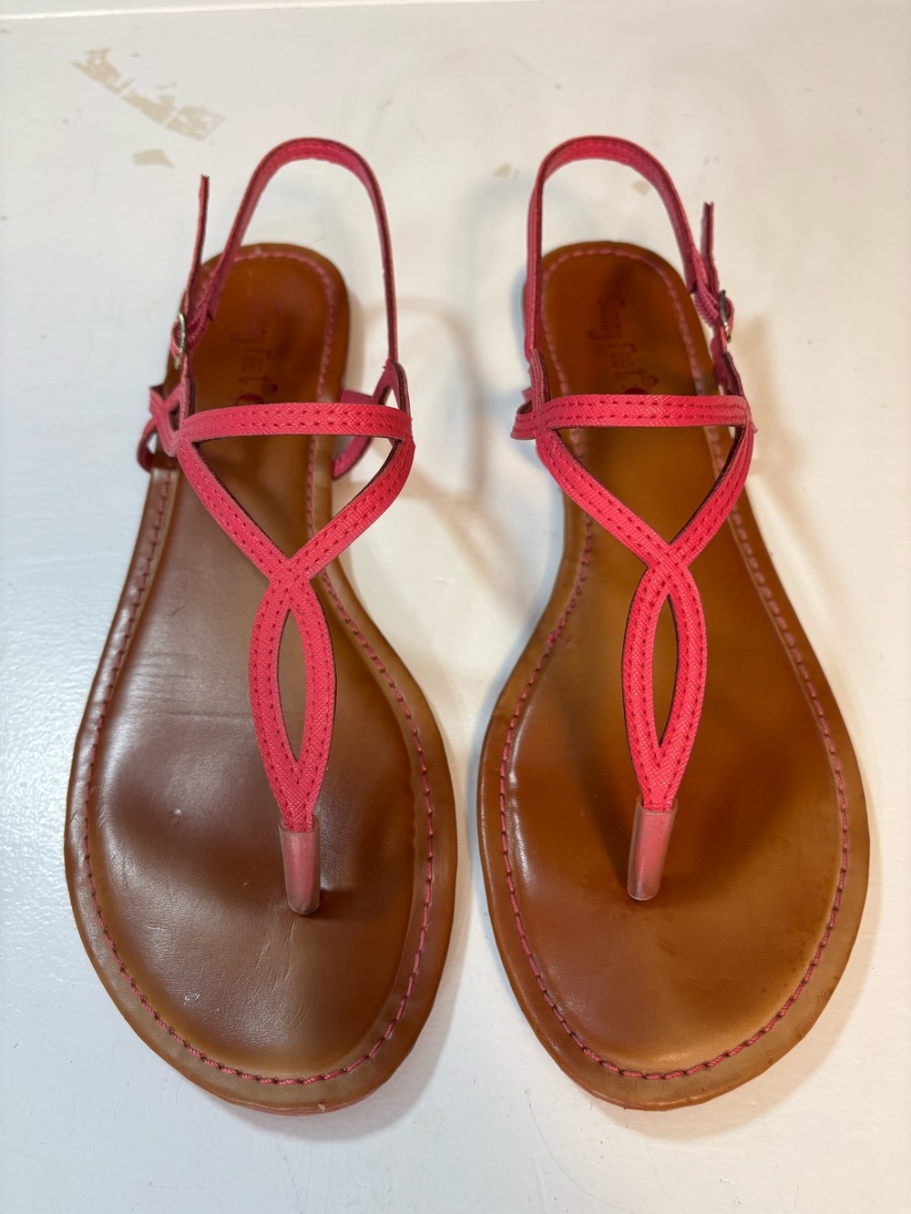 Women’s 9 Hot Pink Strappy Thong Sandals Flats Sunny Feet